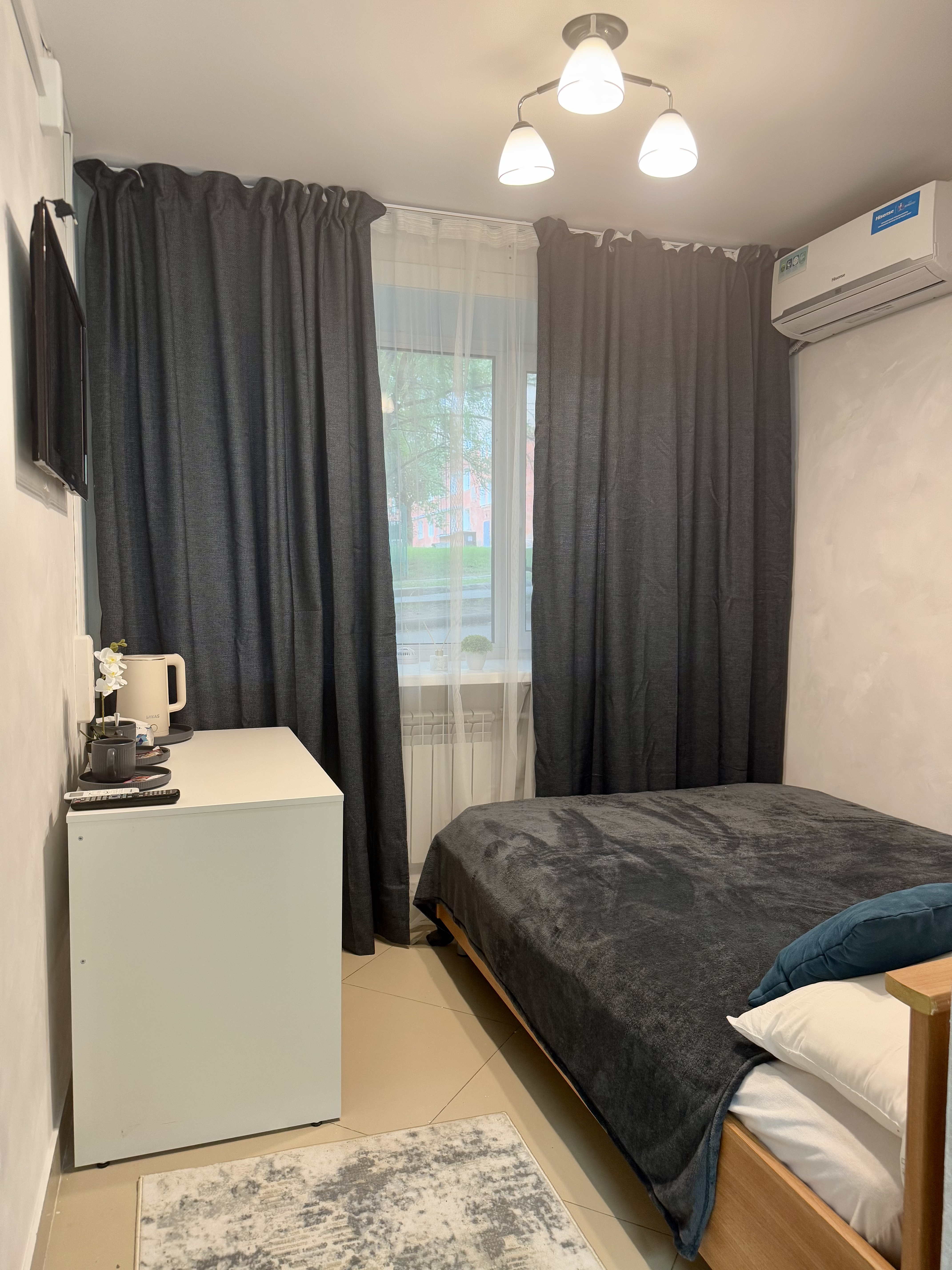 Room 1